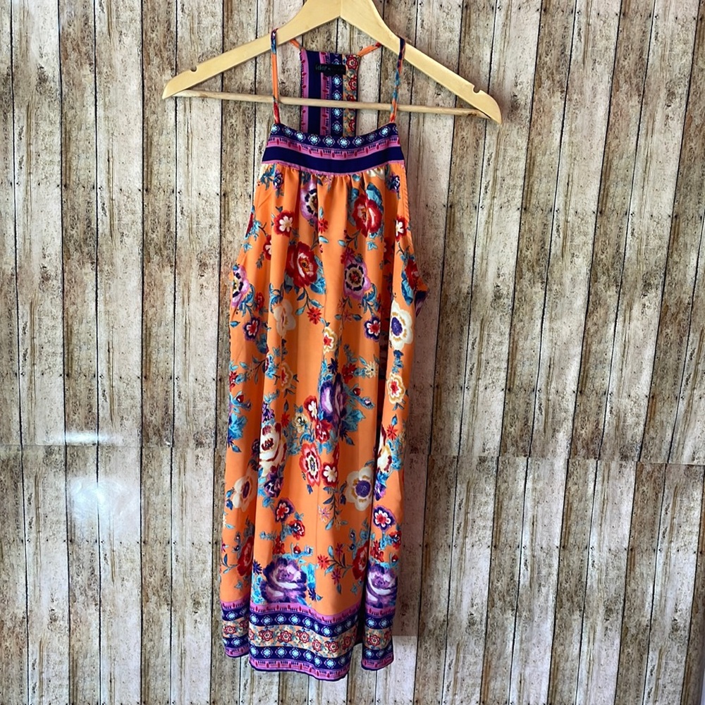 Size small fun and colorful dress. Gently used